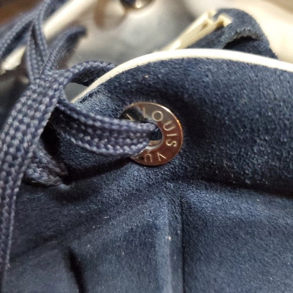 Louis Vuitton shoes - Picture 5 of 6